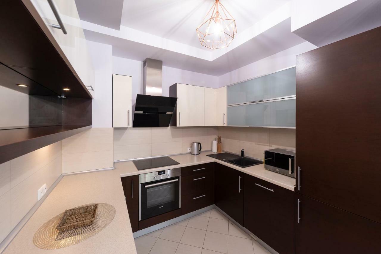 Beachfront Apartment Haga With Free Parking By Noclegi Renters سوبوت المظهر الخارجي الصورة